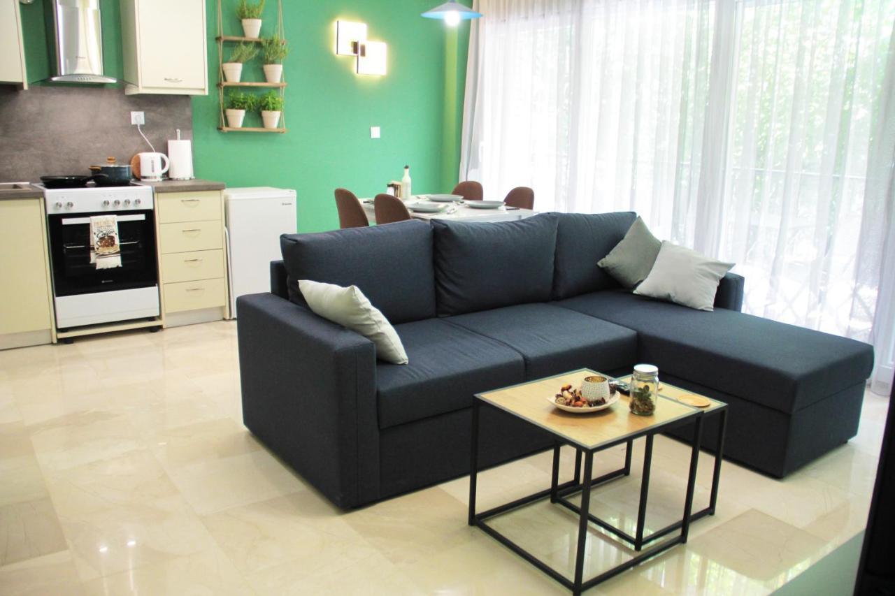 Sky Nomads Apartment Thessaloniki Exterior photo